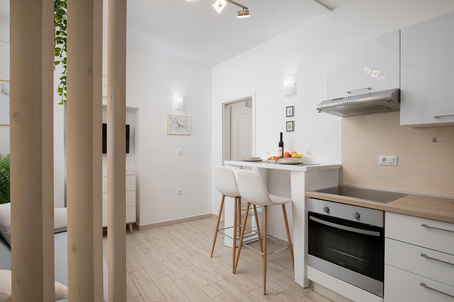 Elegant Apartment Next To Arena Pula Bagian luar foto