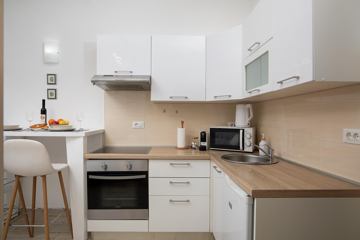 Elegant Apartment Next To Arena Pula Bagian luar foto